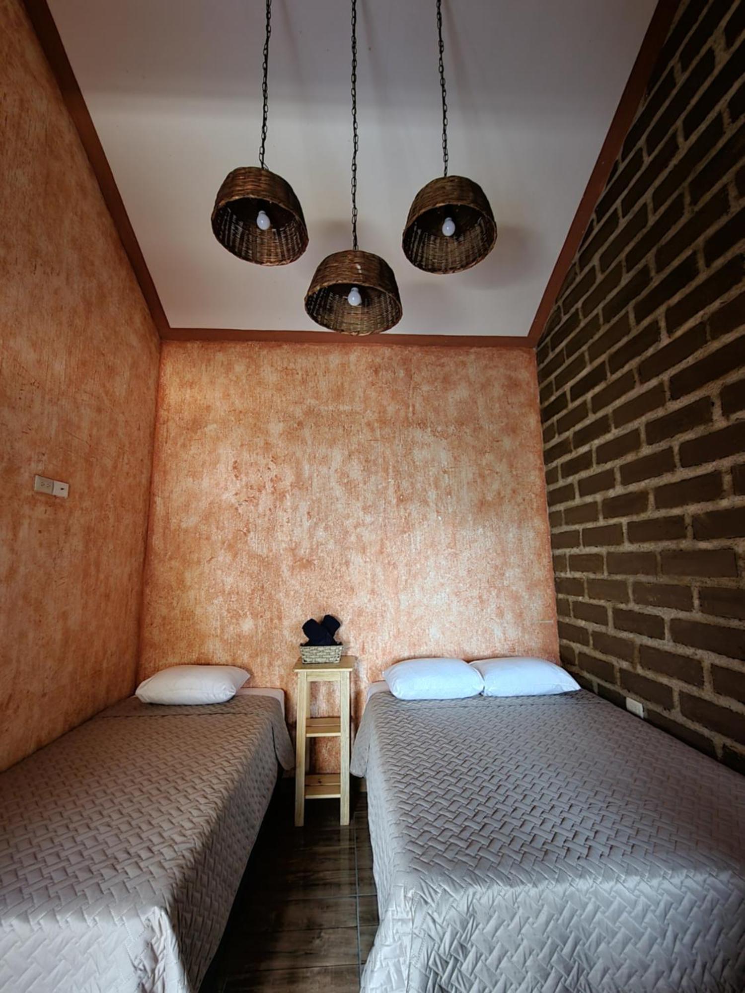 Central Hostel Boutique Антигуа-Гватемала Экстерьер фото